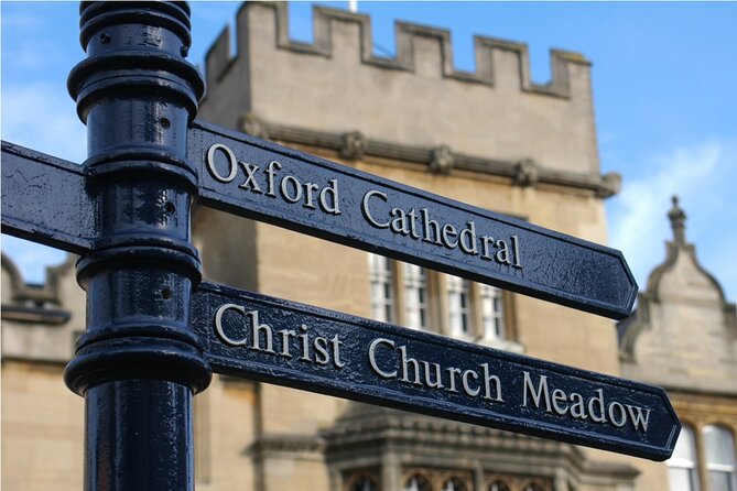 Famous Alumni Quest Experience in Oxford - Exploring Oxfords History