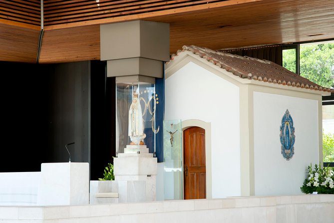Fatima Day Tour From Algarve - Mass and Spiritual Experience