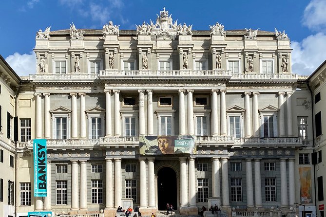 Finance and Nobility: Explore Medieval Genoa on a Self-Guided Audio Tour - Accessibility and Transportation