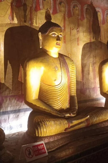 From Colombo: to Sigiriya & Dambulla One Day Tour - Frequently Asked Questions