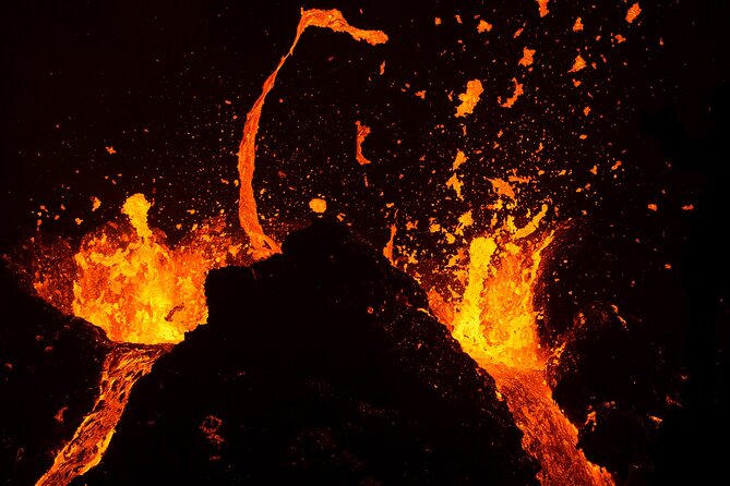 Full Day Private Tour to Active Volcano, Guided Hike and Reykjanes Peninsula - Health and Safety Considerations