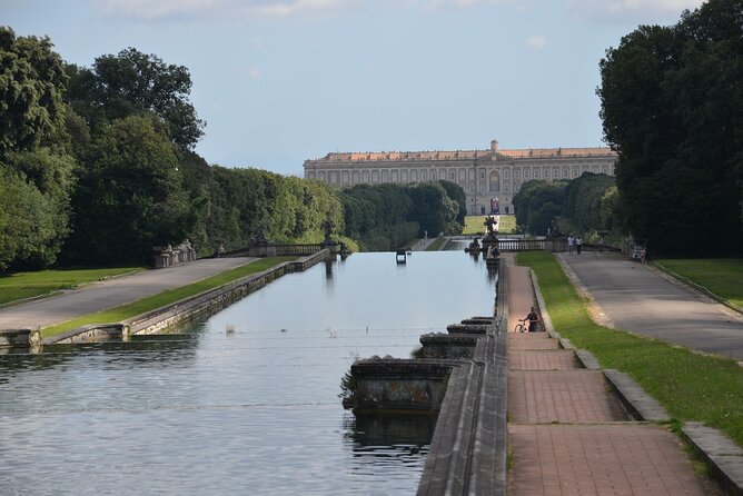 Full Day Private Tour to the Royal Palace of Caserta and Pompeii - Exploring the Region