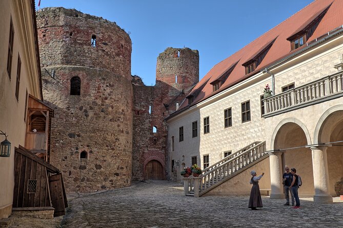 Group Tour: Hill of Crosses, Rundale Palace & Bauska Castle - Discovering Bauska Castles History