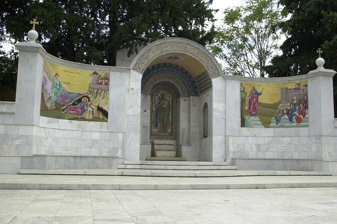 Guided Private Tour to Ancient Vergina and Veria City - Accessibility and Inclusions