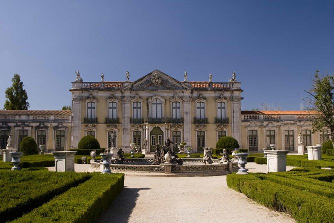 Half Day to Sintra With a Palace of Your Choice in Private Tour - Transportation and Accessibility