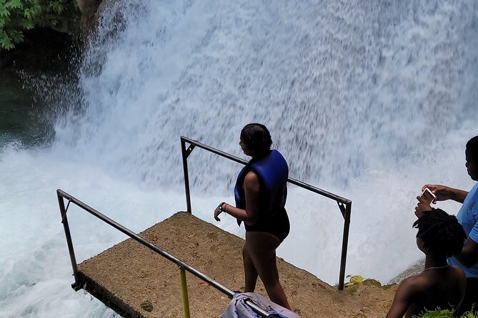 Horseback Riding , Blue Hole and Lunch From Ocho Rios - Booking and Cancellation