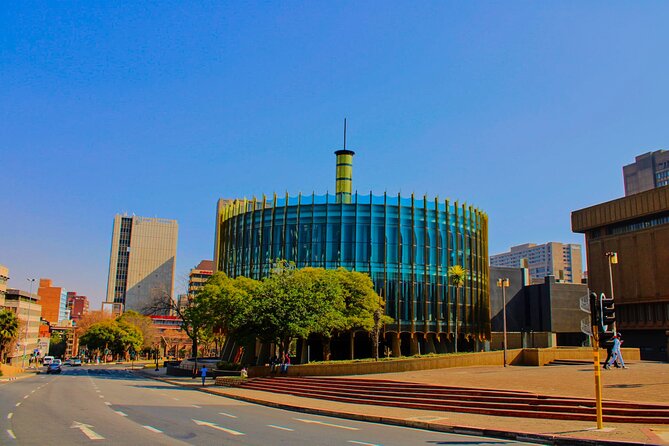 Johannesburg Street Art & Museum Walking or E-scooter Tour - Highlights of the Tour