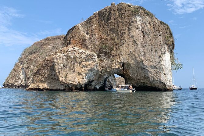 Los Arcos Snorkeling Puerto Vallarta - Whale Watching and Private Beaches