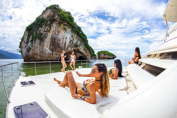 Luxury Yacht & Snorkel Retreat With Premium Open Bar and Lunch - Booking and Cancellation Policy