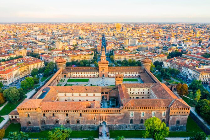 Milan Highlights Walking Tour and Skip-the-Line at the Duomo - Explore Milans Landmarks With Ease