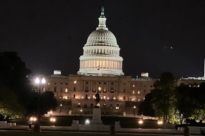 Monumental Moonlight Private Guided Bus Tour in Washington - Recommended Tips for Participants