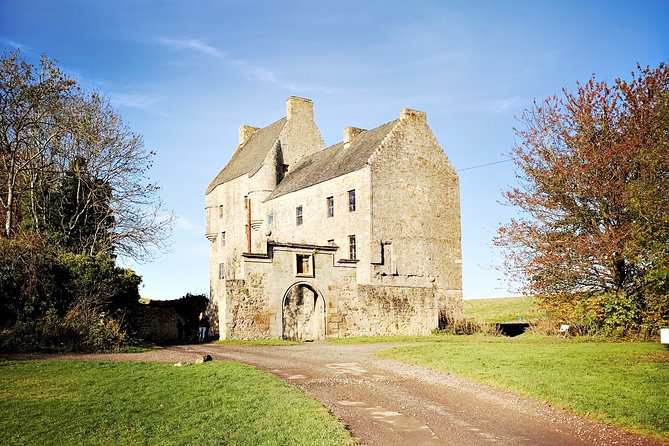 Outlander Odyssey: Outlander Filming Locations Private Day Tour - Tips for a Great Experience