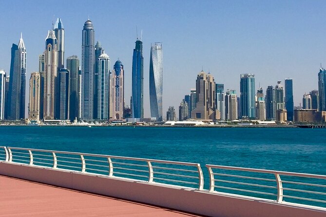 Palm Jumeirah Island Tour With Revolving 360 View From the View at the Palm ! - Frequently Asked Questions