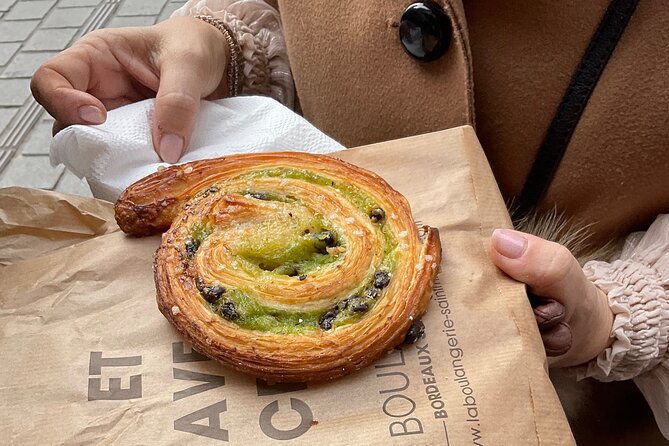 Paris Exclusive Best Bakeries and Pastries Food Tour Small Group - Additional Information for Guests