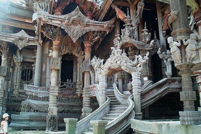Pattaya City, The Sanctuary Of Truth, & Gems Gallery Shopping Tour - Booking Information and Tips