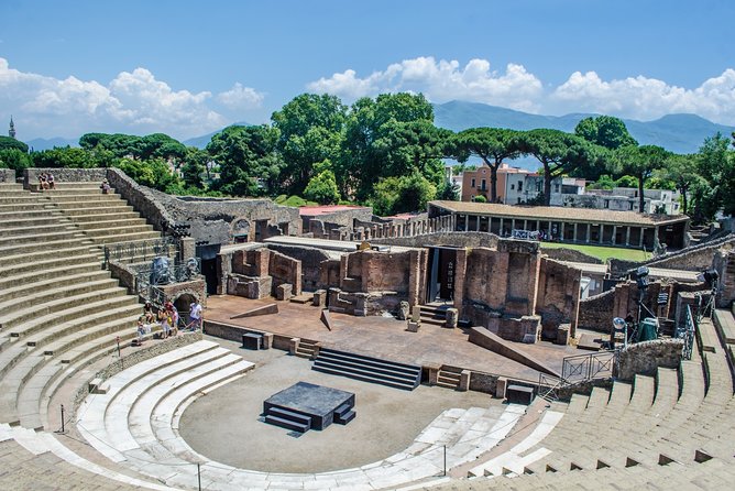 Pompeii Skip-the-Line Ticket and Virtual Museum - Exploring the Virtual Museum