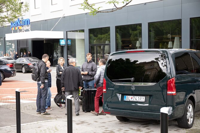Private 1-Hour Express Bratislava - Tour Highlights