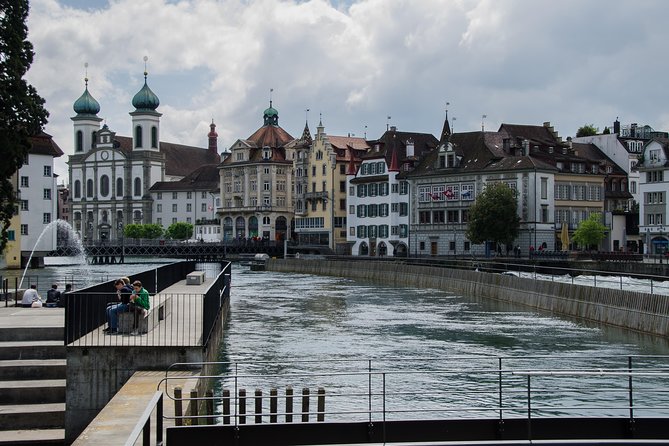 Private 2-Hour Walking Tour of Lucern With Official Tour Guide - Sum Up