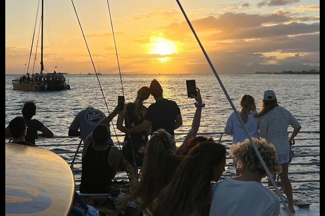 Private 90-Minute Sunset Sail Charter (Kewalo Harbor) - Sum Up
