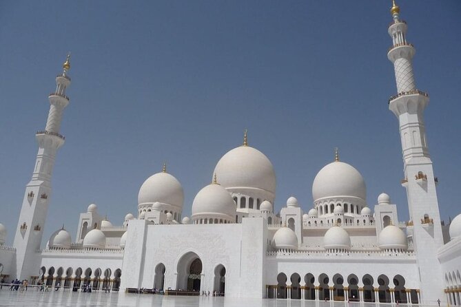 Private Abu Dhabi City Tour With Free Louver Museum Ticket - Accessibility and Additional Tour Information