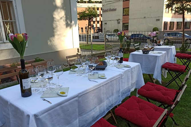 Private Austrian Wine Tasting With a Pro-Sommelière - Pairing Wine With Charcuterie