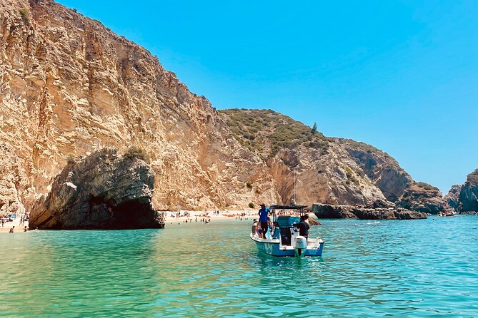 Private Boat Trip to the Secret Beaches of Arrábida and Caves - Guests Experiences and Feedback