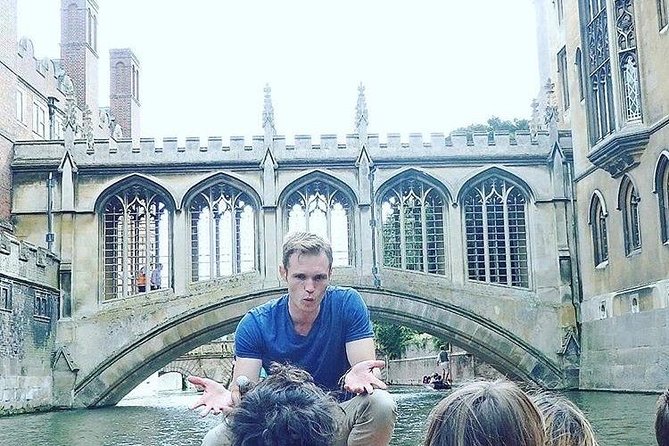 Private | Cambridge University Punting Tour - Local Guide Commentary