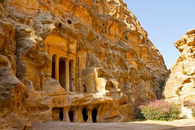 Private Full Day Petra and Wadi Rum Tour From Amman - Frequently Asked Questions