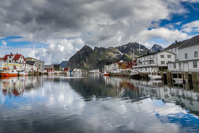 Private Full Day Sightseeing Tour From Svolvær to Å - Recommended Attire