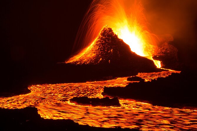 Private Full-Day Tour to Geldingadalir Active Volcano From Reykjavik - The Sum Up