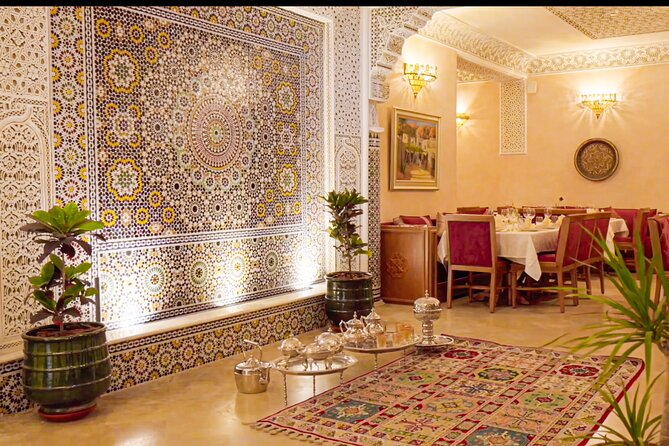 Private Guided Tour of Casablanca Including Mosque Entrance - Exploring Casablancas Cultural Sites