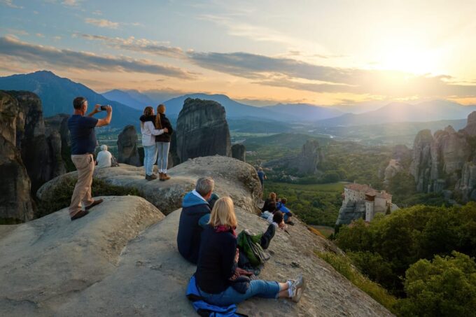 Private Meteora Monasteries Tour From Thessaloniki! - Customer Reviews and Ratings