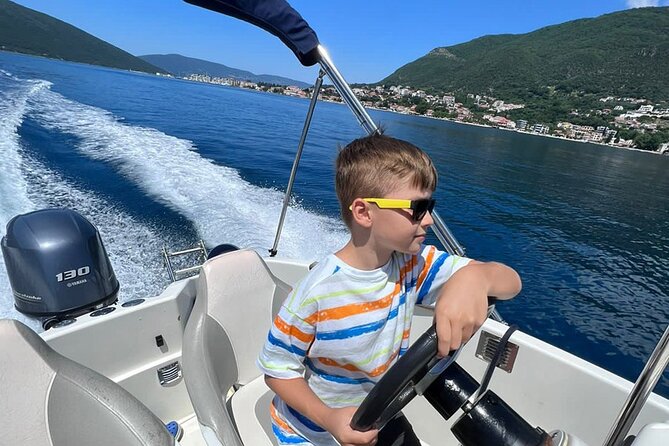 Private Tour : Blue Cave Boat Tour 3 Hours Experience Package - Recommended Attire
