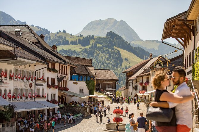 Private Tour to Gruyères, Chocolate & Cheese Factory From Geneva - Panoramic Train Ride