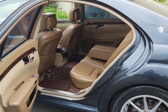 Private Transfer Between SHANNON & KILLARNEY Premium Vehicles - Comprehensive Customer Support