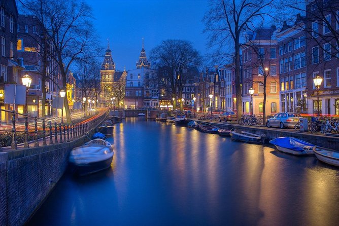 Private Transfer From Berlin to Amsterdam With 2 Hours for Sightseeing - Since You Asked