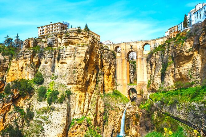 Ronda Guided Tour in a Small Group - Accessibility Features