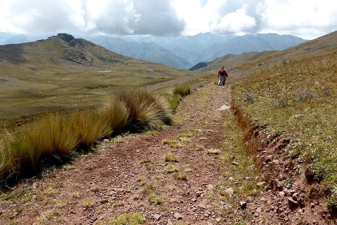 Sacred Valley Full Day Trekking Tour From Cusco - Frequently Asked Questions