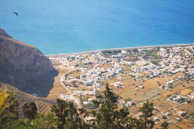 Santorini: Must-See & Winery Visit Private Tour - Tips for an Enjoyable Tour