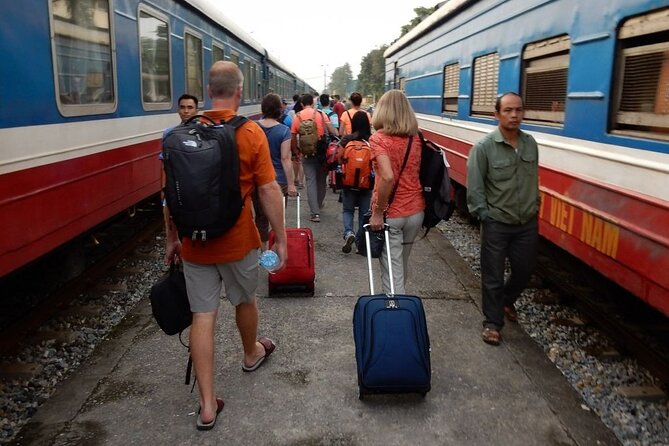 Sapa 3 Days Trekking Tour ( Overnight Train + Homestay + Hotel ) - Local Culture and Experience