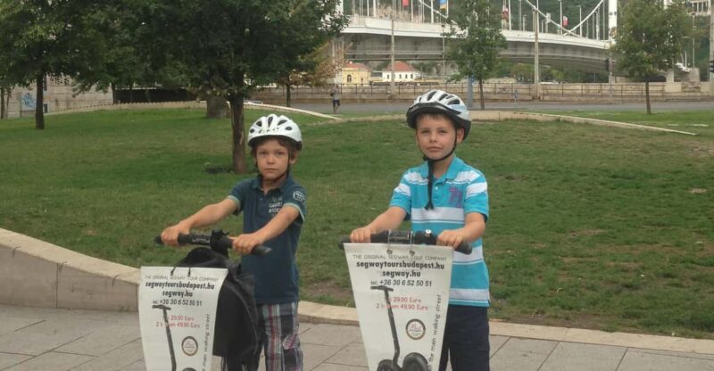 Segway Tour: Buda & Pest Tour - Language Options for Guides