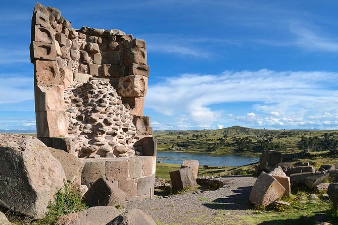 Sillustani Tombs Excursion - Discovering Umayo Lagoon