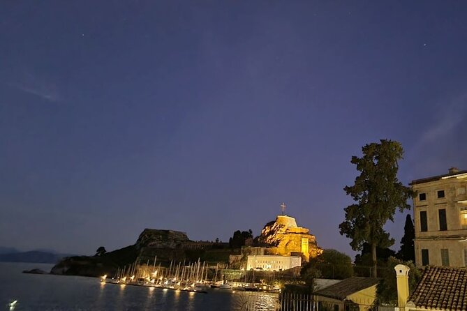 Small Group: Corfu Evening Walking Tour With a Glass of Wine - Wine and Nibbles
