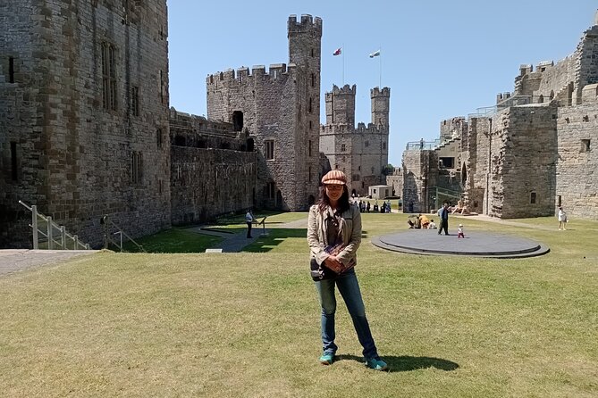 Small Group Holyhead Shore Excursion in Caernarfon Castle - Positive Reviews and Testimonials