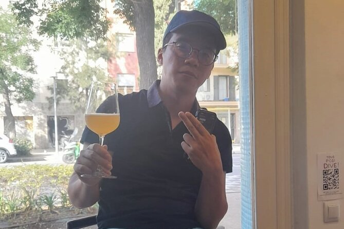 Small-Group Natural and Organic Wine Tasting Near Sitges - Accessibility Information