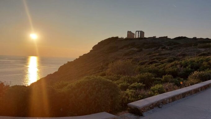 Sounio Sunset-Temple of Poseidon Private Tour - Group Size and Accessibility