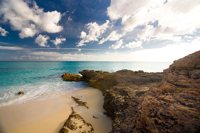 St. Maarten's Treasures- Guided Self Drive Buggy or Scoot Coup - Preparing for the Adventure