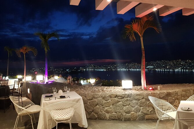 Super DeLuxe Bella Vista Dinner &1 Drink +2 Drinks at CliffDivers - Frequently Asked Questions