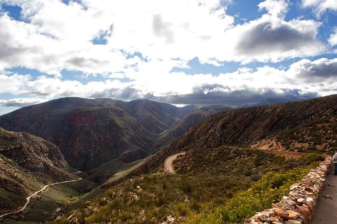 Swartberg Pass Tour Including Traditional Karoo Lunch - Scenic Attractions