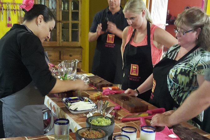 Tasty Mexican Cooking Class With Feast in Riviera Maya - Engaging and Knowledgeable Chefs